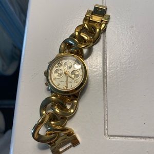 MK watch